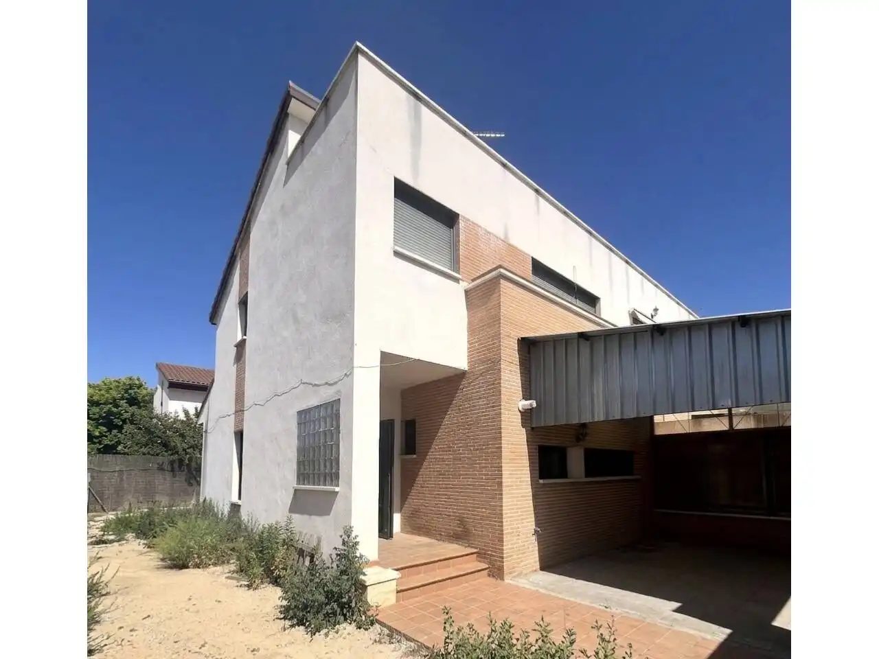 Vista exterior de Casa adosada en venda en Olías del Rey amb Calefacció, Jardí privat i Terrassa