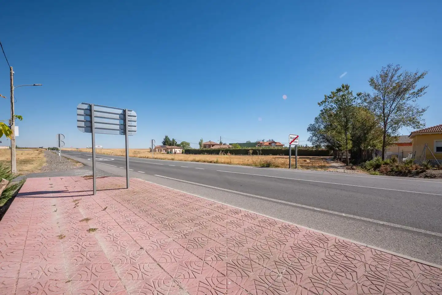 Vista exterior de Casa o chalet en venta en Pajares de Adaja, Ávila