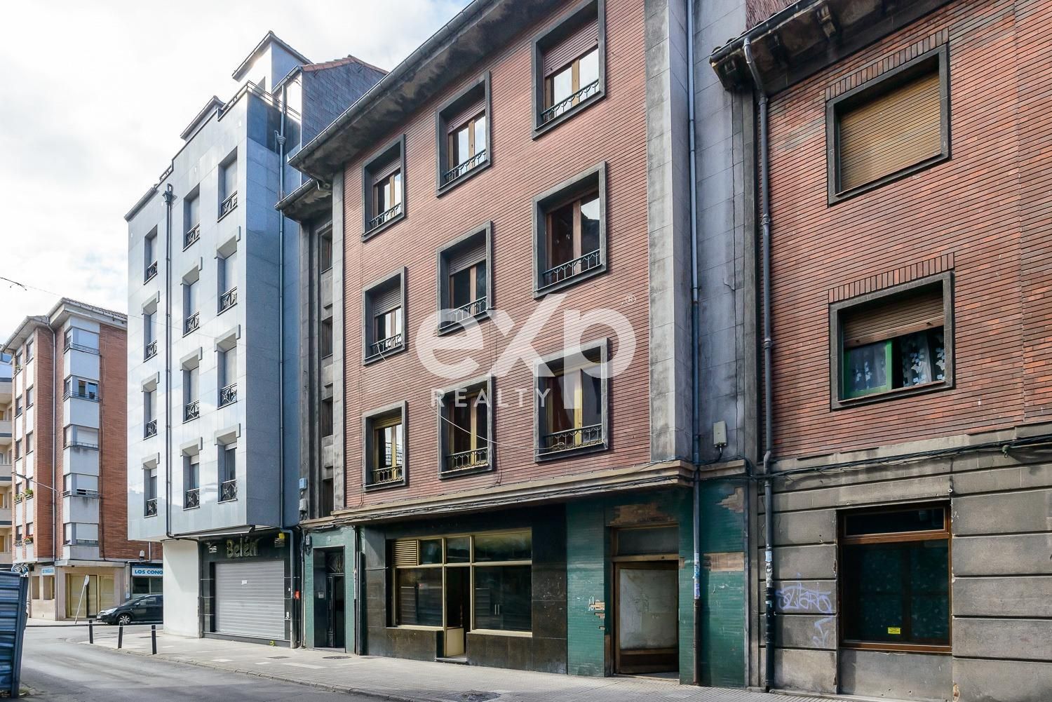 Exterior view of Flat for sale in San Martín del Rey Aurelio