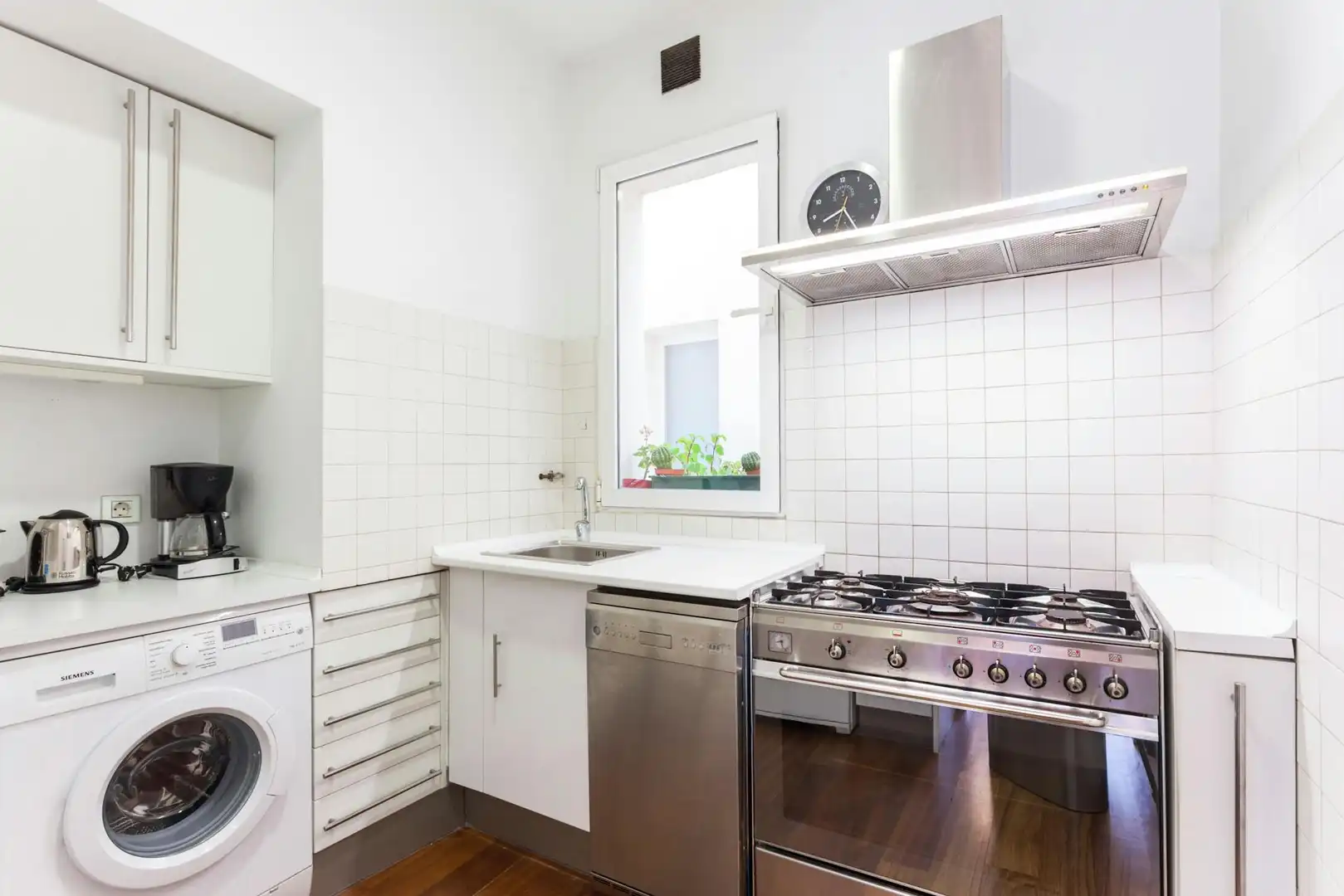 2 hab, 80m² en Almagro, Chamberí, Madrid - Image 4