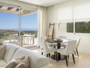 Apartamento con piscina en venta en Calle Benahavís 5-1