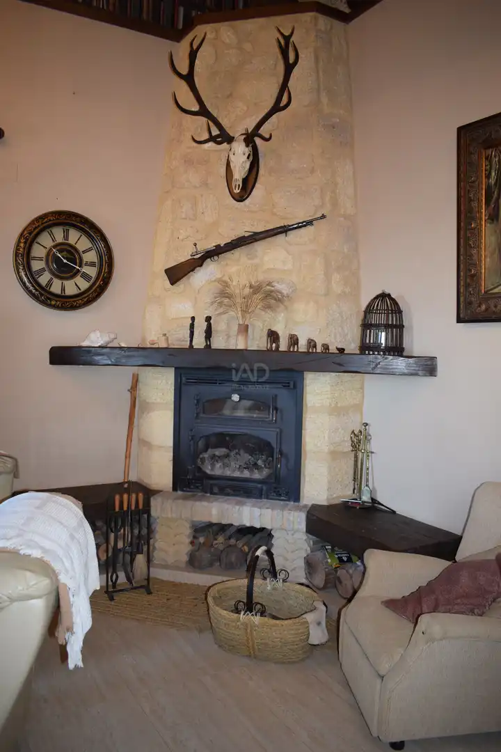Wohnzimmer von Country house zum Verkauf in Pedrera mit Heizung und Schwimmbad