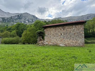 Casa en venda a SOCUEVA - LA TOBA