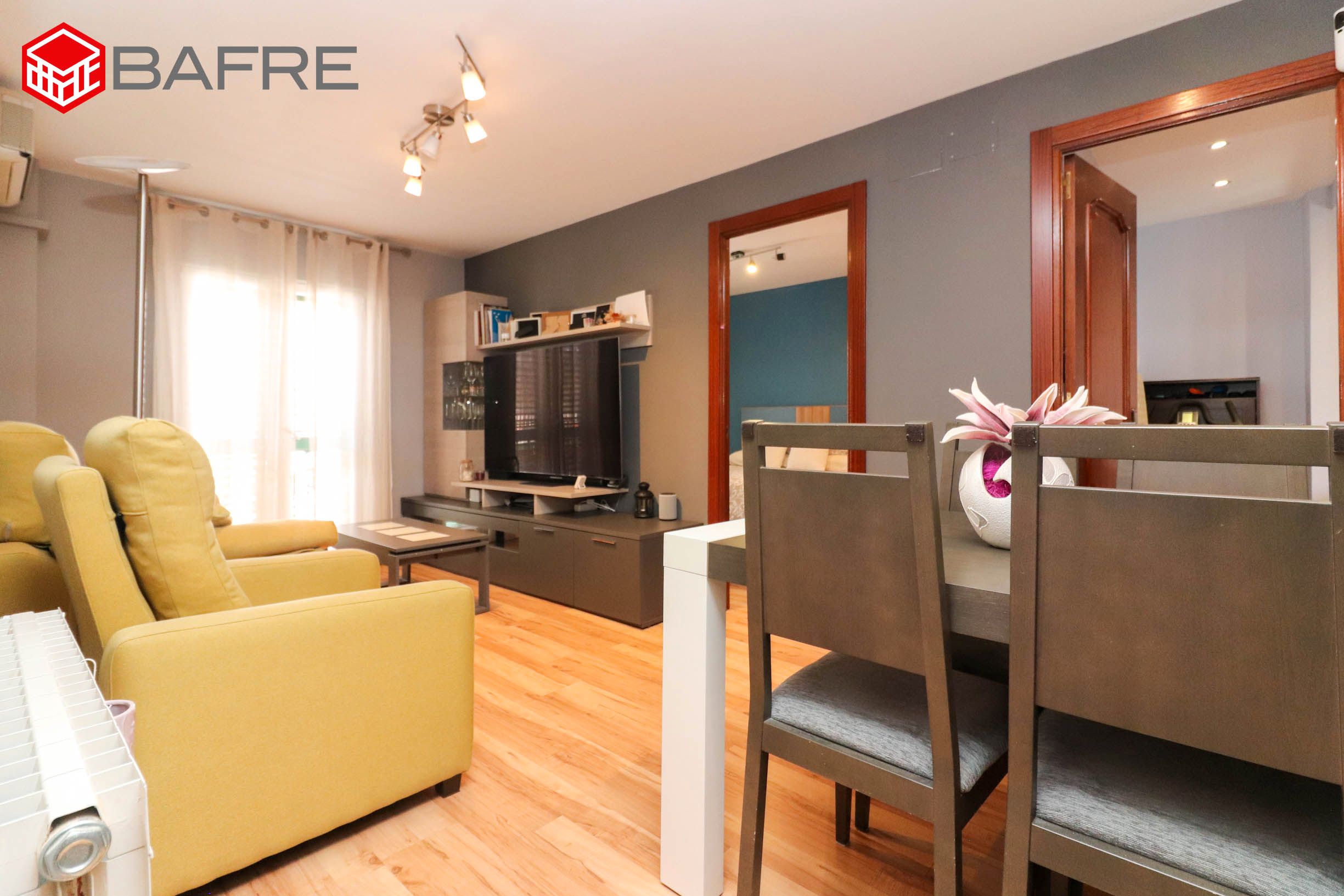 Living room of Flat for sale in  Madrid Capital  with Air Conditioner, Heating and Terrace