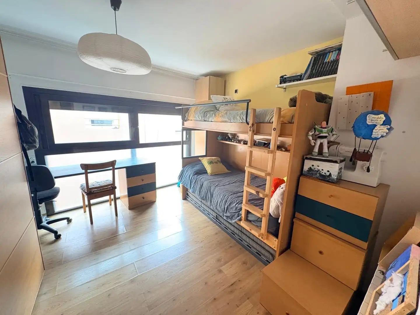 Dormitori de Casa o xalet en venda en Sant Martí de Tous amb Calefacció, Terrassa i Balcó