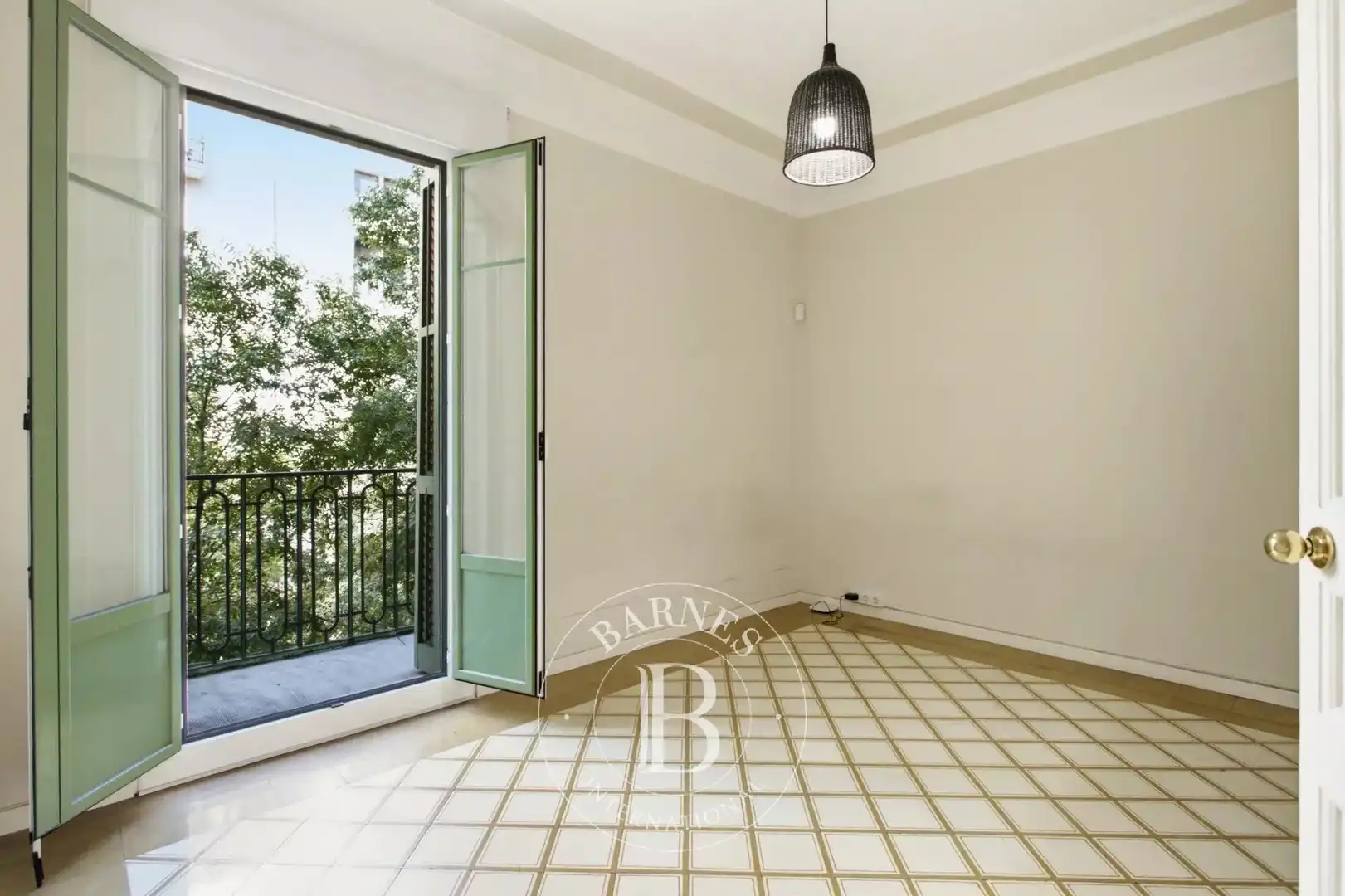 Piso con terraza en venta en Eixample