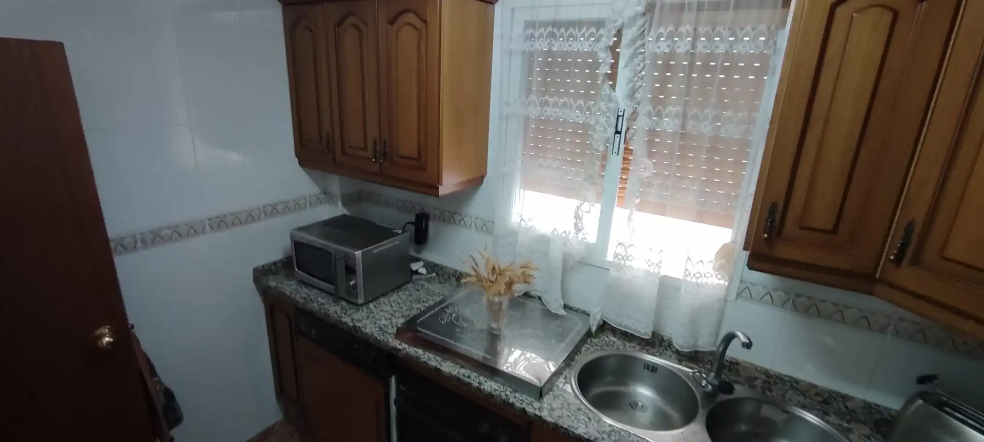 Cuina de Pis en venda en Córdoba amb Aire condicionat i Moblat