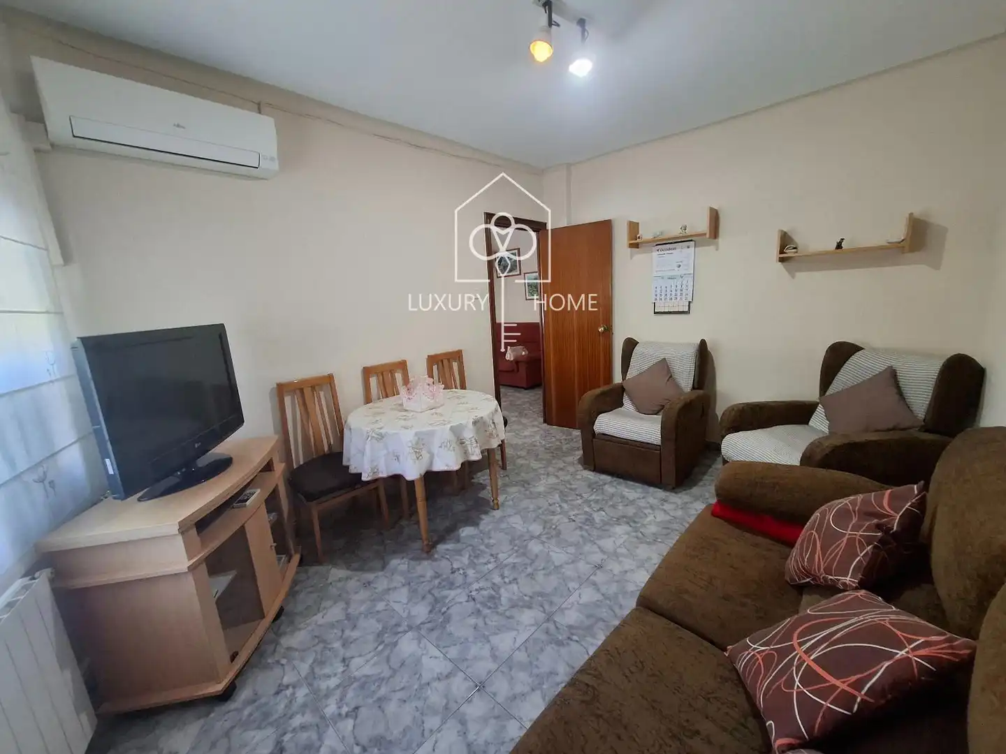 Living room of Flat for sale in Viladecans  with Air Conditioner, Heating and Oven