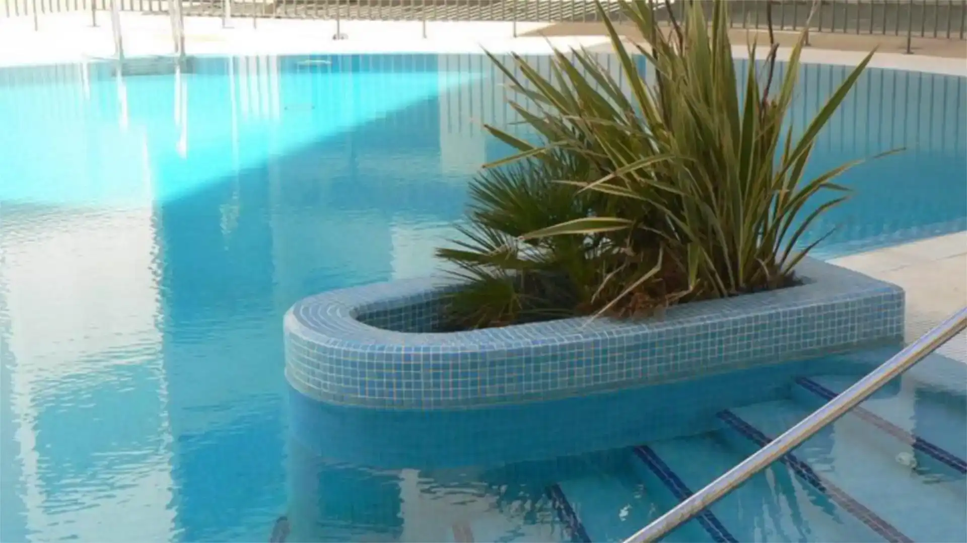 Swimming pool of Study for sale in El Puerto de Santa María  with Air Conditioner