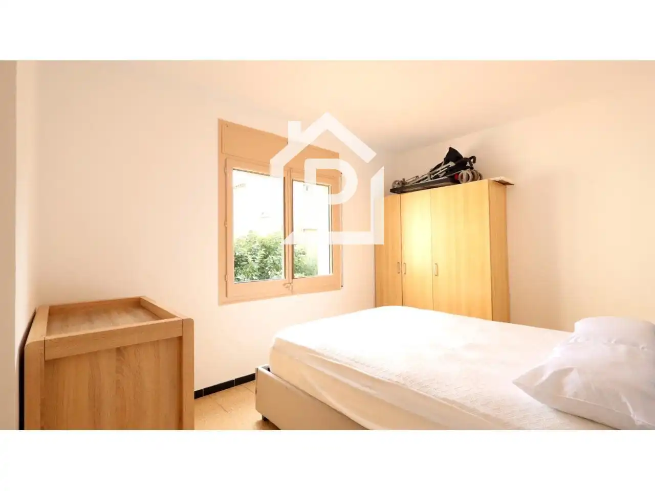 Schlafzimmer von Wohnung zur Miete in El Port