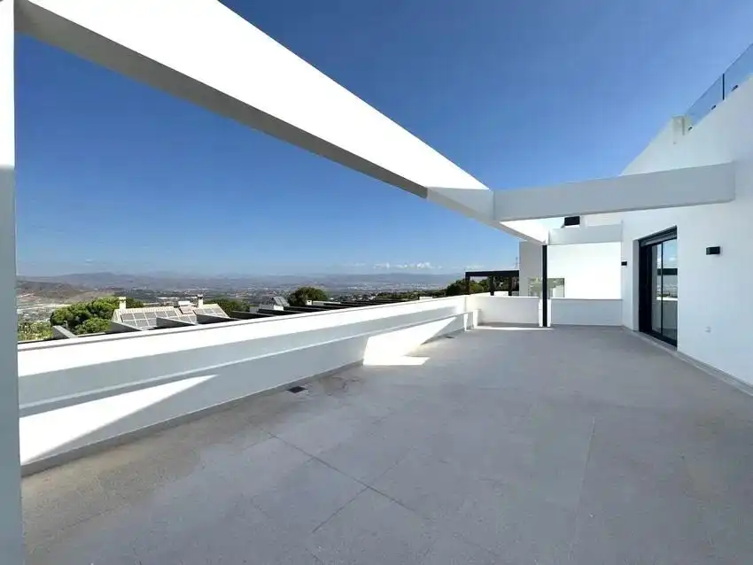 Chalet con terraza en venta en Pinos de Alhaurín - Periferia, imagen 25