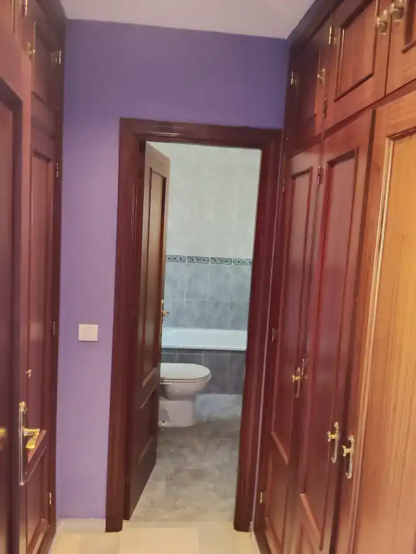 Bany de Dúplex en venda en Bollullos de la Mitación amb Aire condicionat