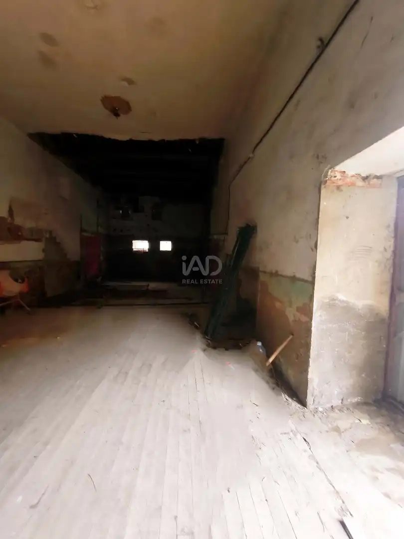 Edificio en venta en Mansilla de las Mulas