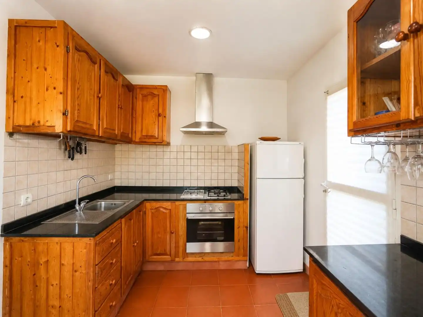 Cocina de Casa o chalet en venta en El Campello con Aire acondicionado, Calefacción y Jardín privado