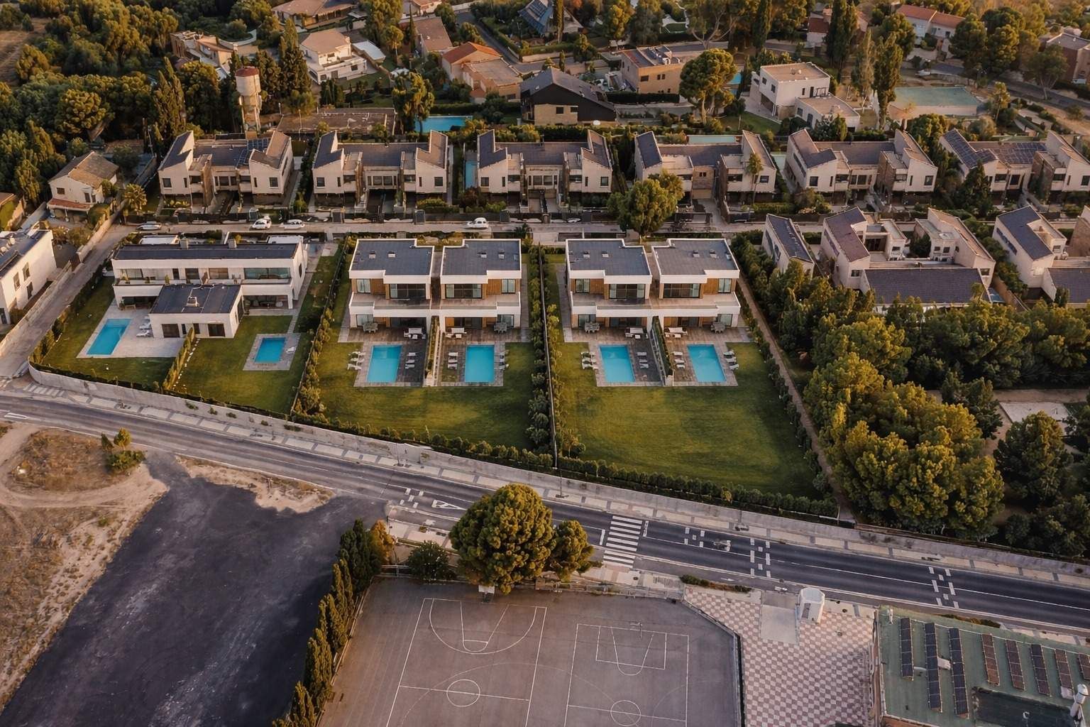 Vista exterior de Residencial en venda en  Zaragoza Capital