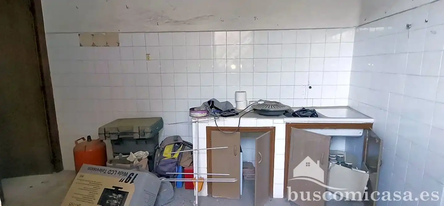 Cuina de Casa o xalet en venda en Linares amb Aire condicionat, Terrassa i Traster