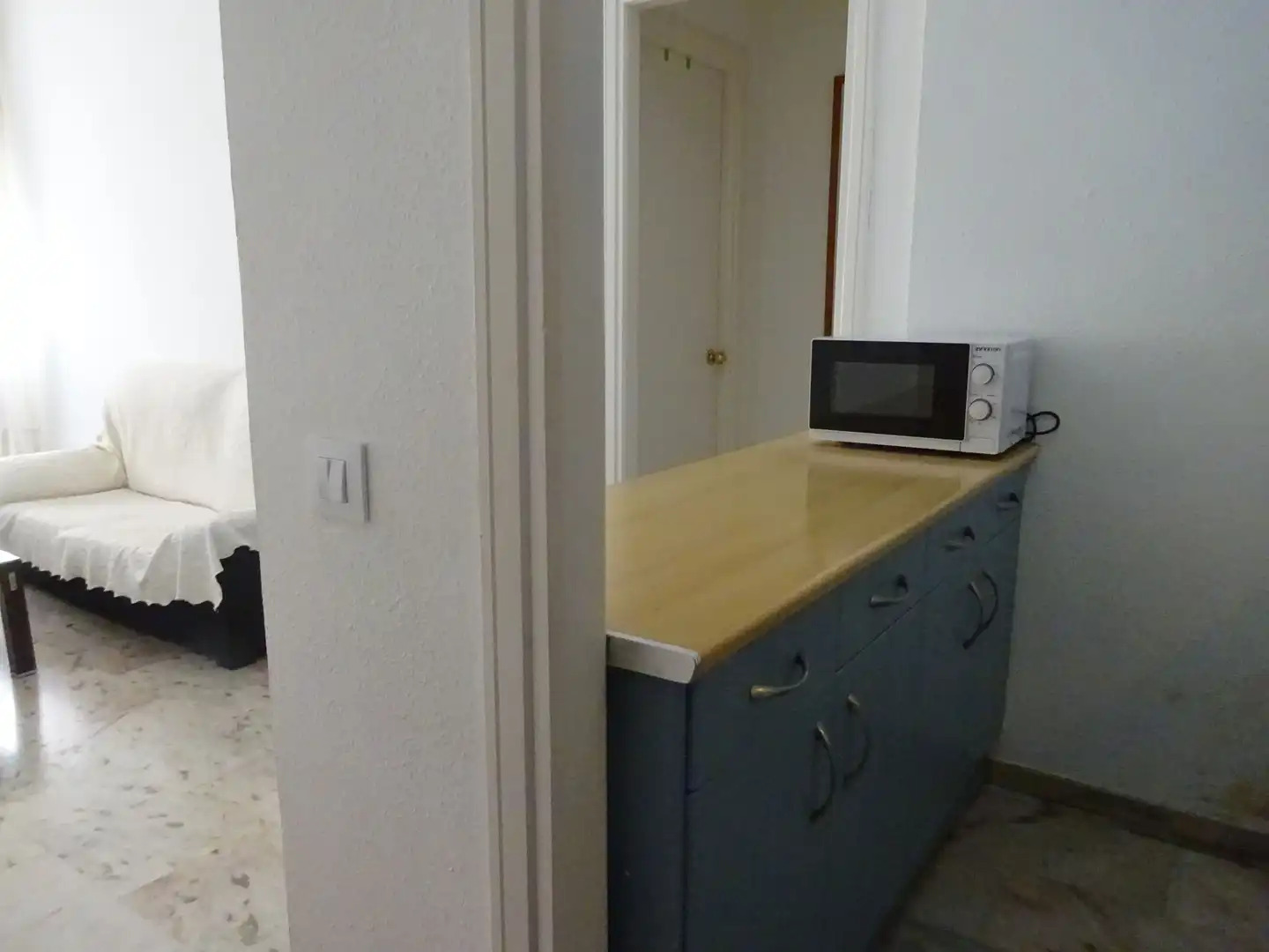 Mini appartamento con piscina in affitto a Avenida Alcalde Luis Uruñuela, imagen 7