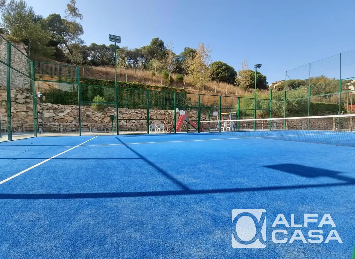 Parkplatz von Wohnung zum Verkauf in Lloret de Mar mit Klimaanlage, Heizung und Terrasse