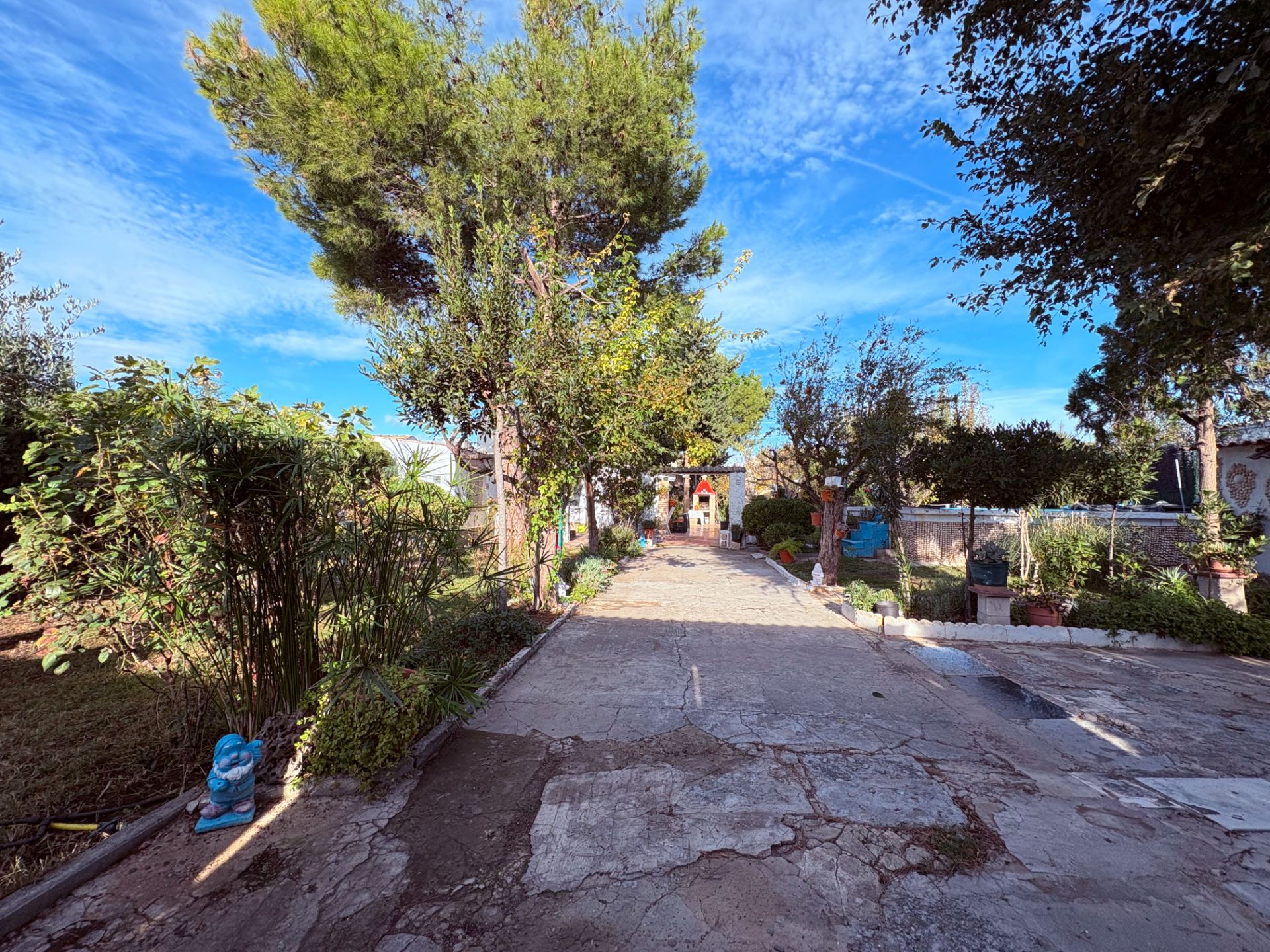 Vista exterior de Finca rústica en venda en Pastriz amb Jardí privat, Terrassa i Piscina