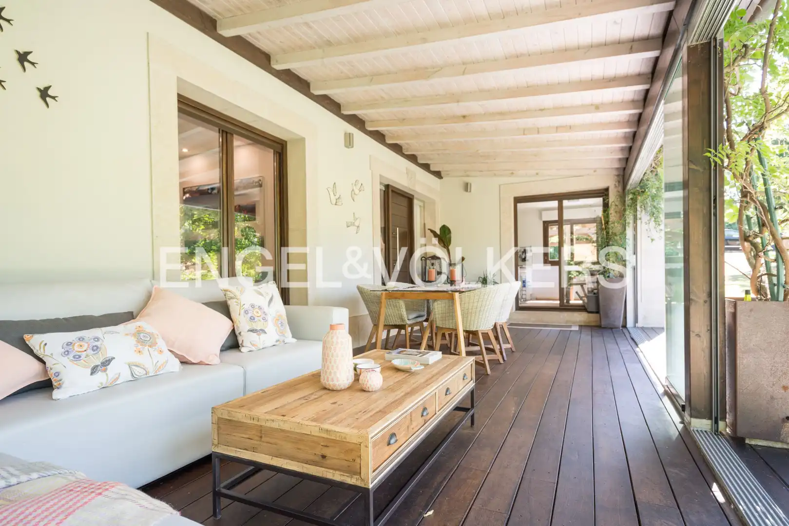Terraza de Casa o chalet en venta en Nava con Calefacción, Jardín privado y Parquet