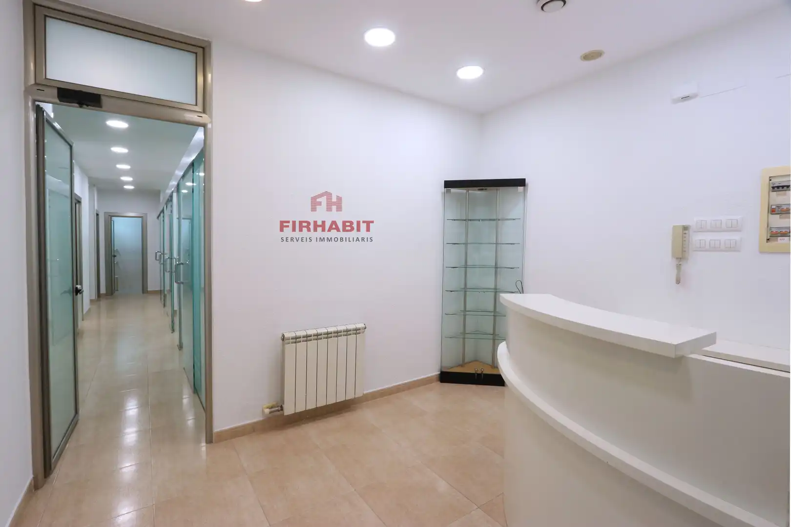 Business premises to rent in Centre, imagen 3