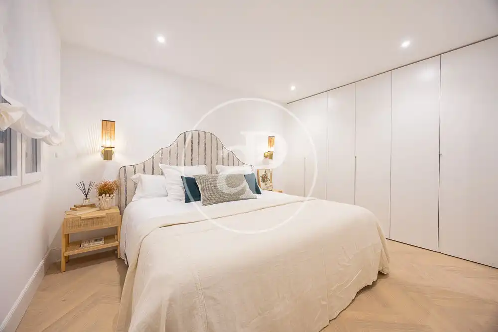 Schlafzimmer von Wohnung zum Verkauf in Madrid mit Klimaanlage, Heizung und Möbliert