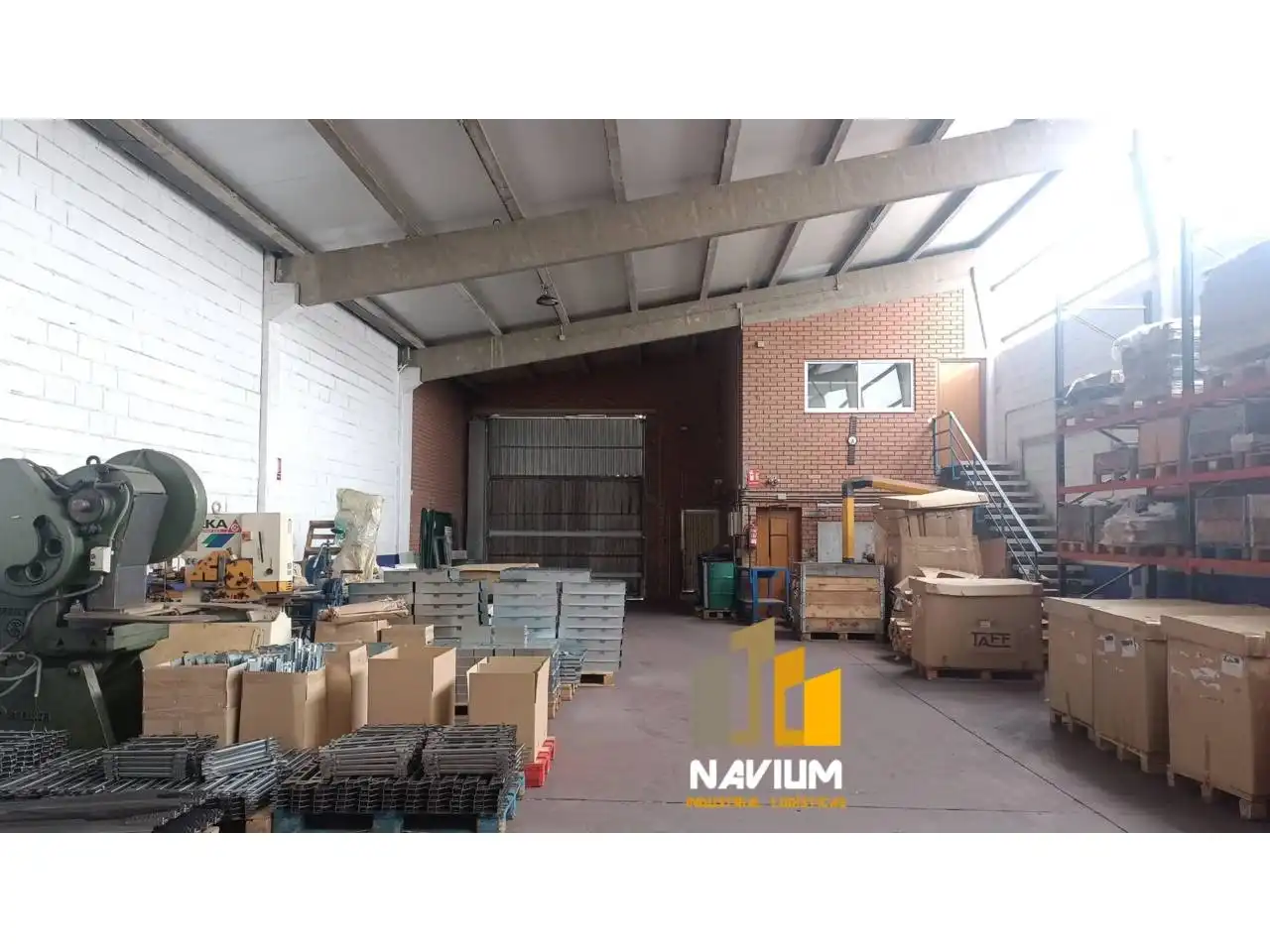 Industrial building for sale in Ajalvir, imagen 2