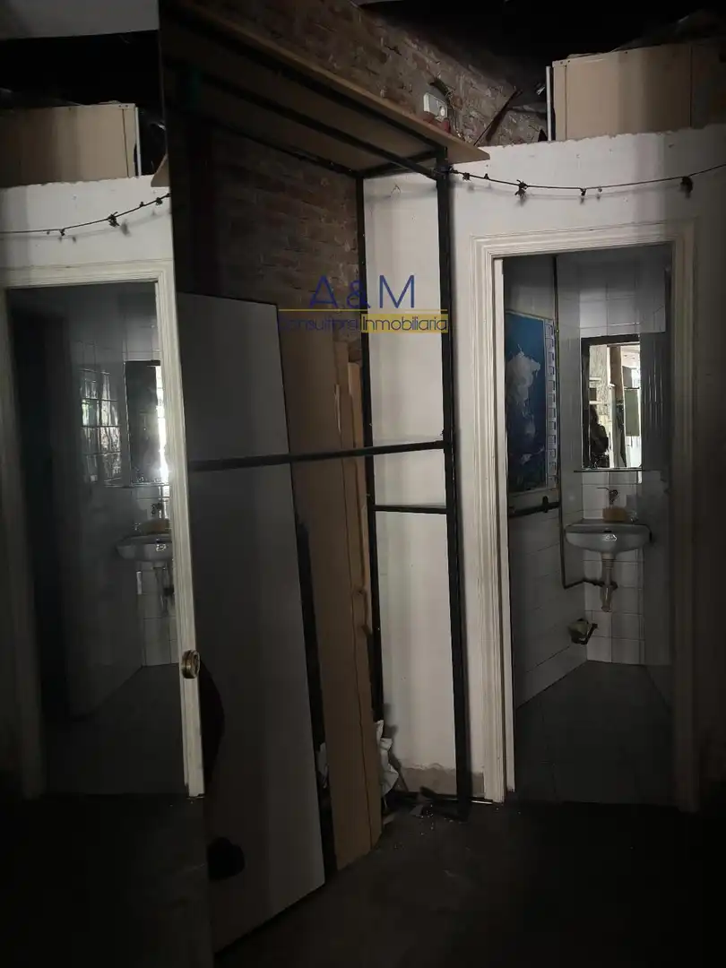 Baño de Local de alquiler en Valladolid con Aire acondicionado