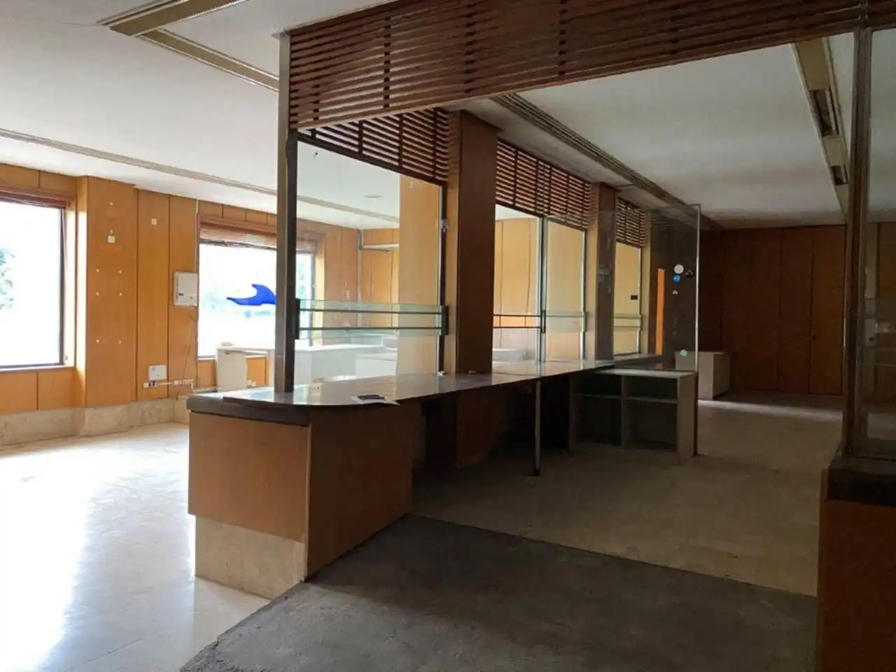Office space to rent in Calle Humanista Mariner, imagen 2
