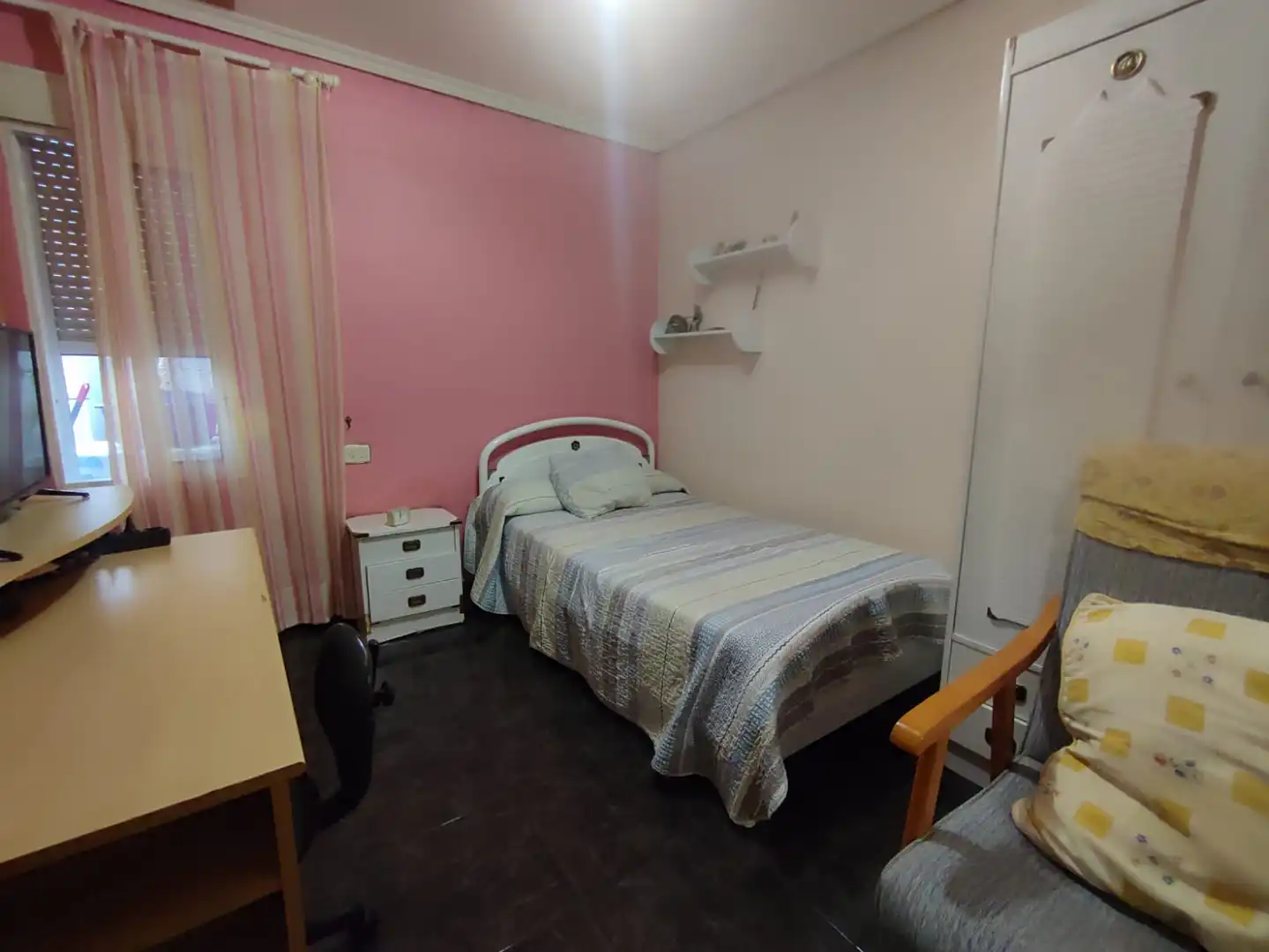 Casa a schiera con terrazza in vendita a Carrer del Poeta Llorente, imagen 17