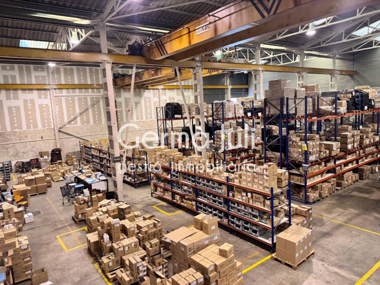 Nau industrial de lloguer a Manresà, Casagemes - Canyadó