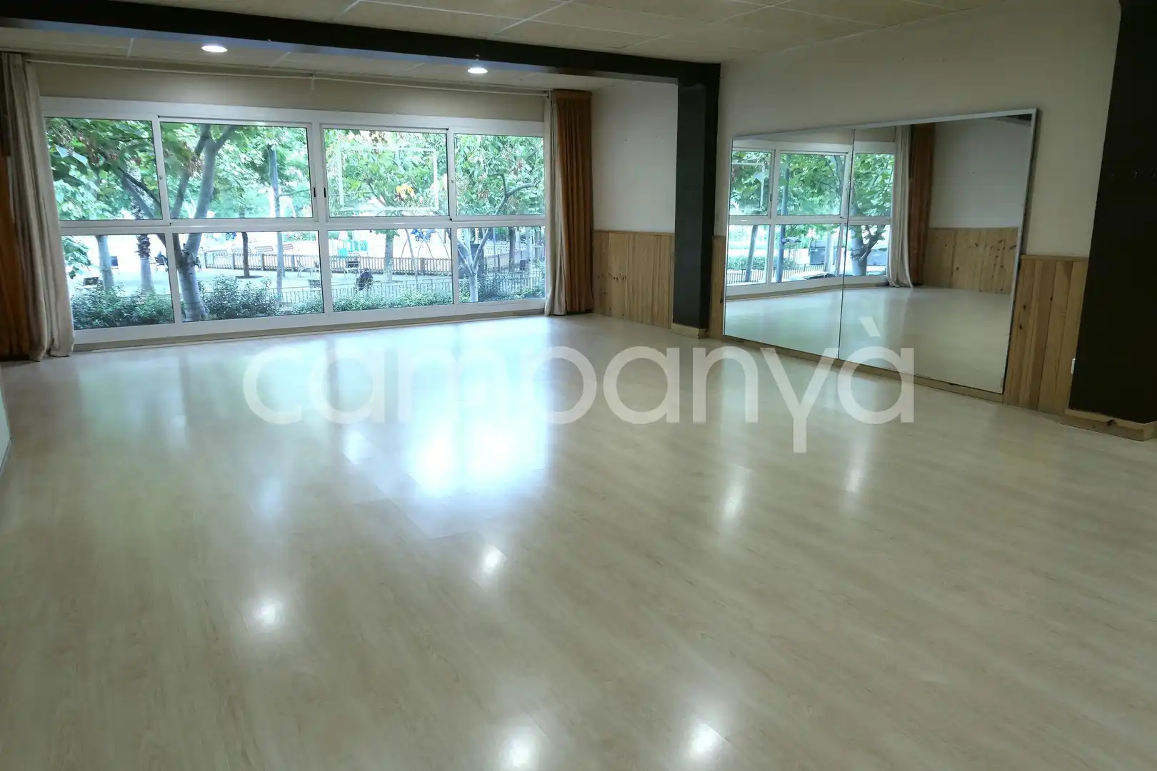 Büro zur Miete in Sant Andreu