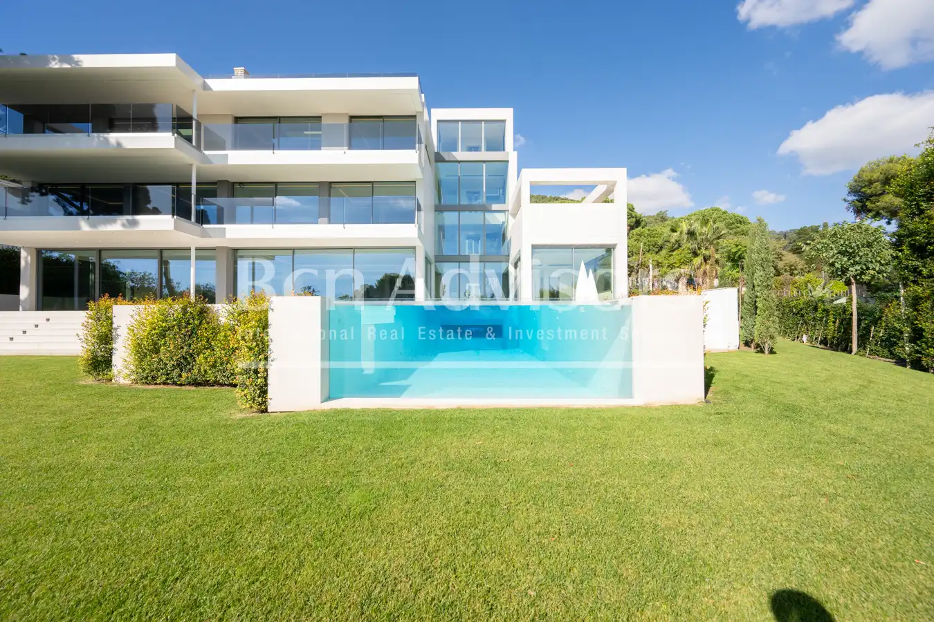Vista exterior de Casa o chalet en venta en Barcelona con Aire acondicionado, Calefacción y Jardín privado