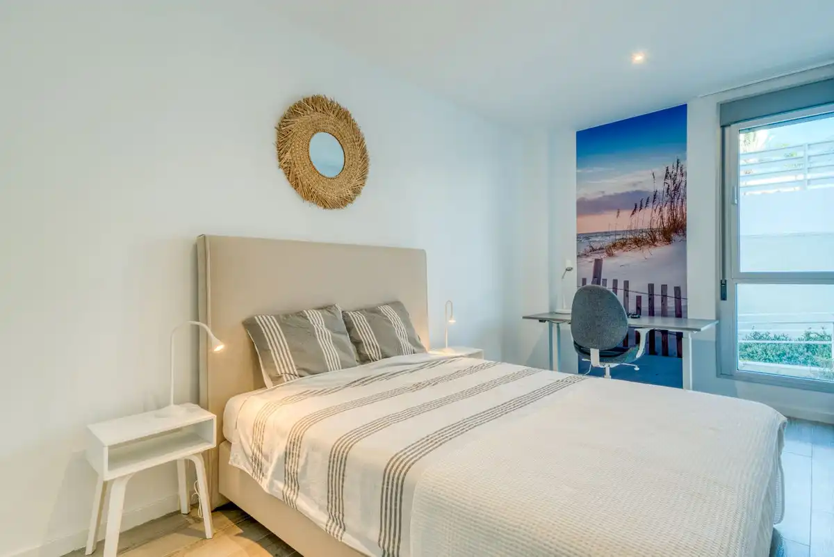 Bedroom of Ground floor for sale in Estepona  with Air Conditioner, Terrace and Storage room