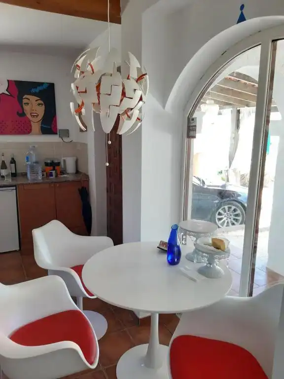 Esszimmer von Haus oder Chalet zur Miete in L'Ametlla de Mar  mit Klimaanlage, Privatgarten und Schwimmbad