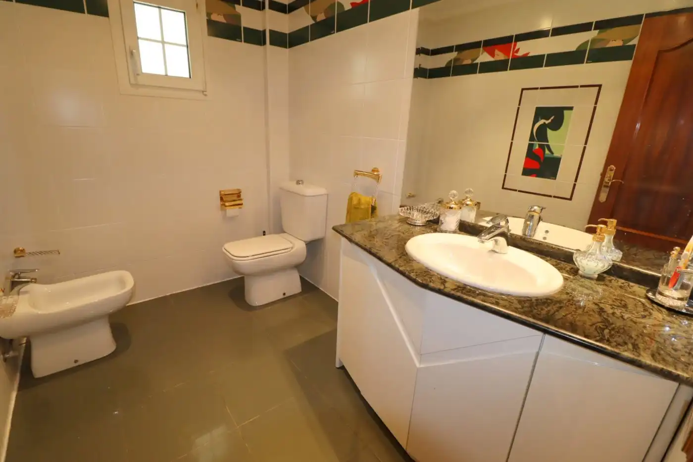 Bany de Casa o xalet en venda en Godella amb Calefacció, Jardí privat i Terrassa