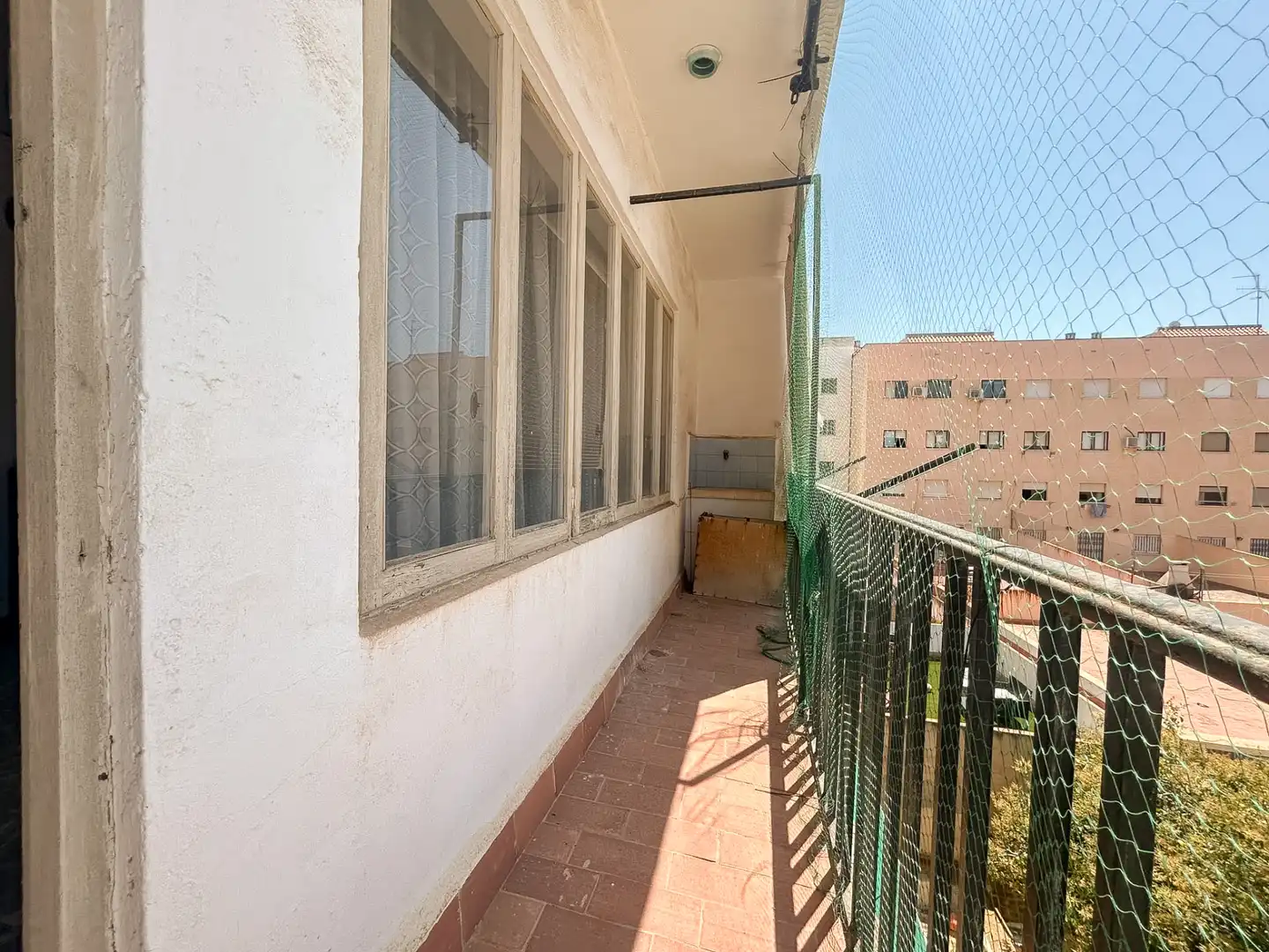 Terraza de Piso en venta en Castellón de la Plana / Castelló de la Plana con Balcón