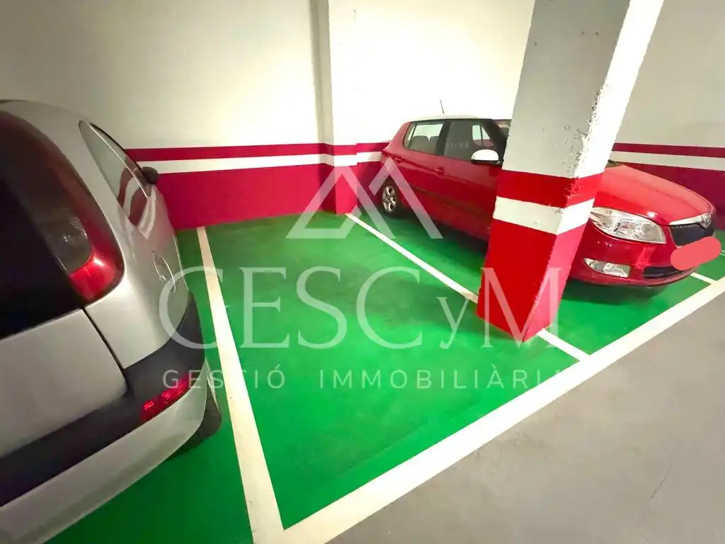 Parking de Garaje en venta en L'Hospitalet de Llobregat