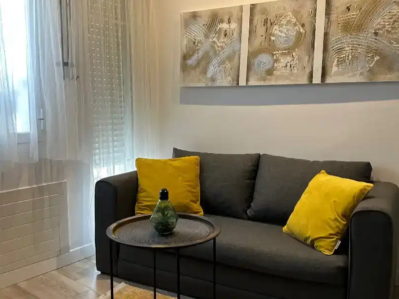 Wohnzimmer von Loft zur Miete in Higueruela mit Parkett und Möbliert