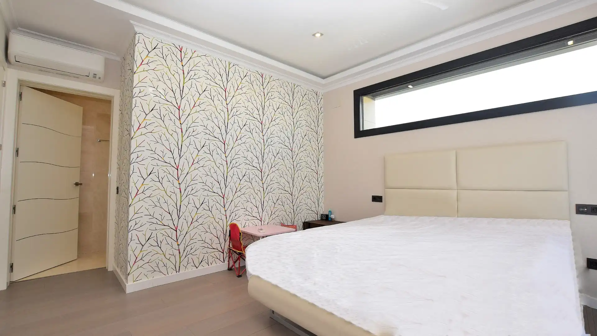 Bedroom of Houses for sale in Cambrils  with Air Conditioner, Private garden and Parquet flooring