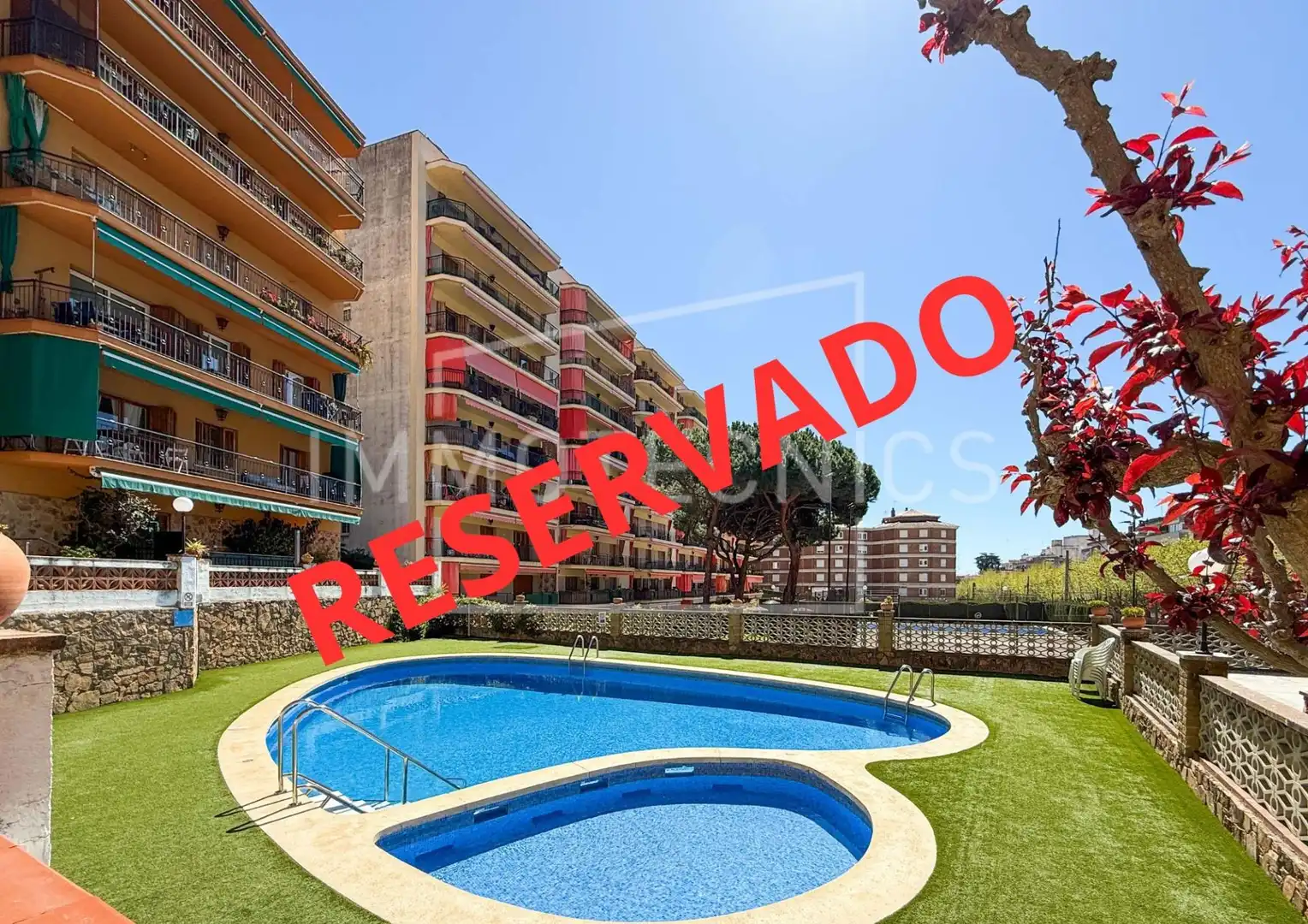 Piscina de Piso en venta en Caldes d'Estrac con Balcón y Piscina comunitaria