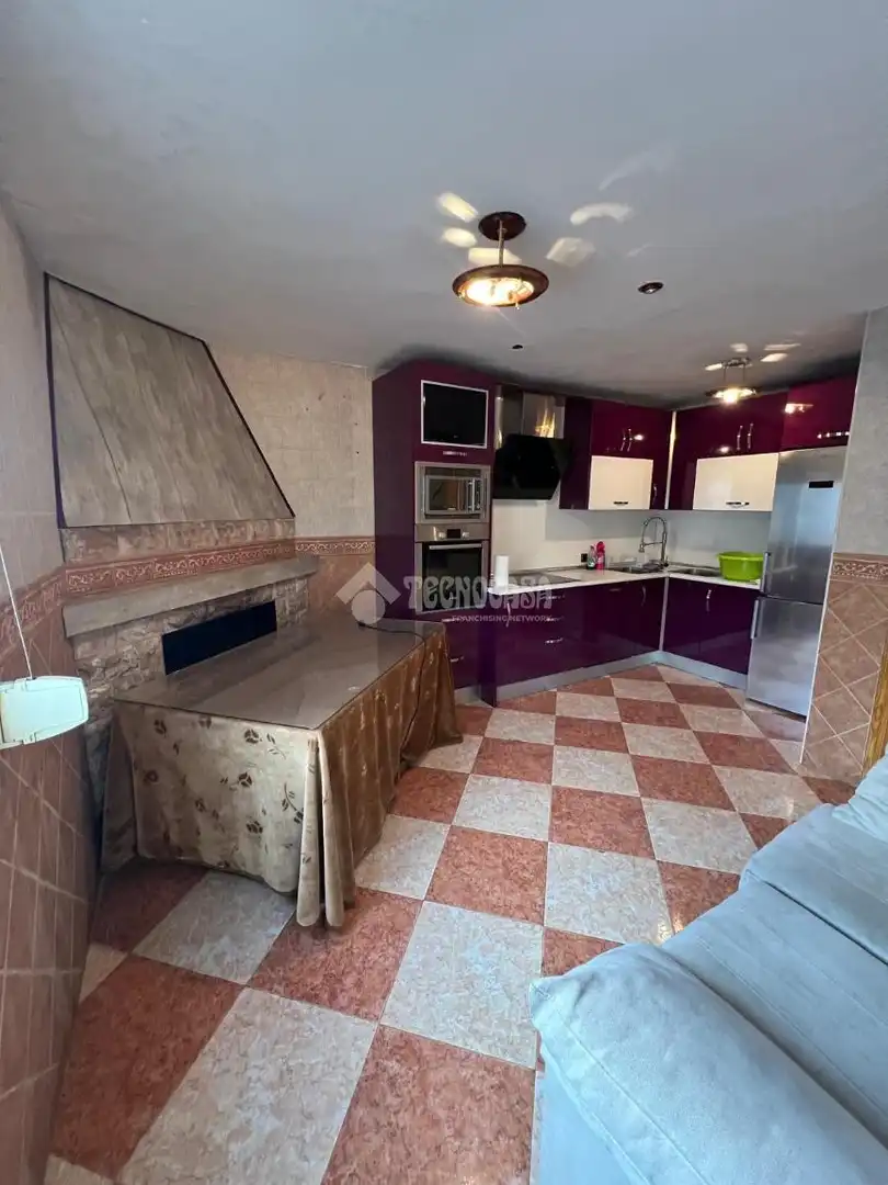 Detached homes for sale in Rus