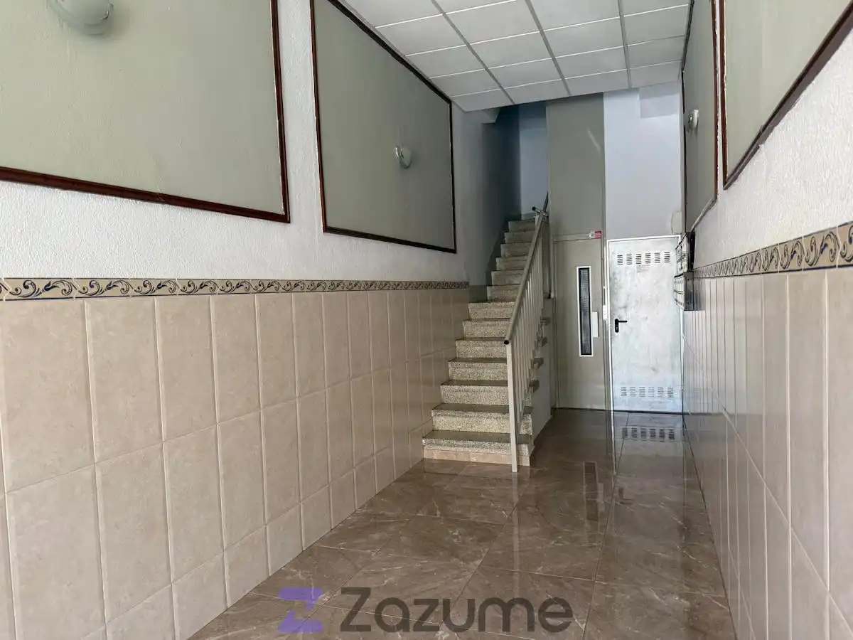 Piso de alquiler en Requena con Amueblado, Horno y Lavadora