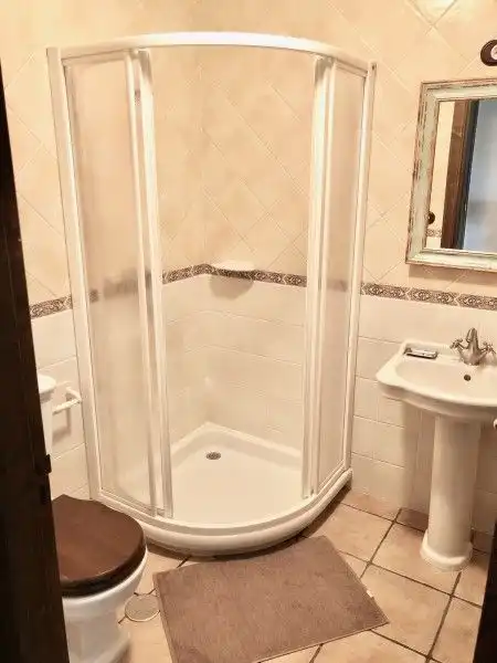 Bany de Casa o xalet en venda en Curtis amb Calefacció, Traster i Piscina