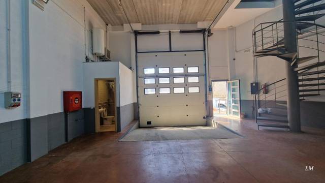 Nave industrial en Venta en Malgrat de Mar