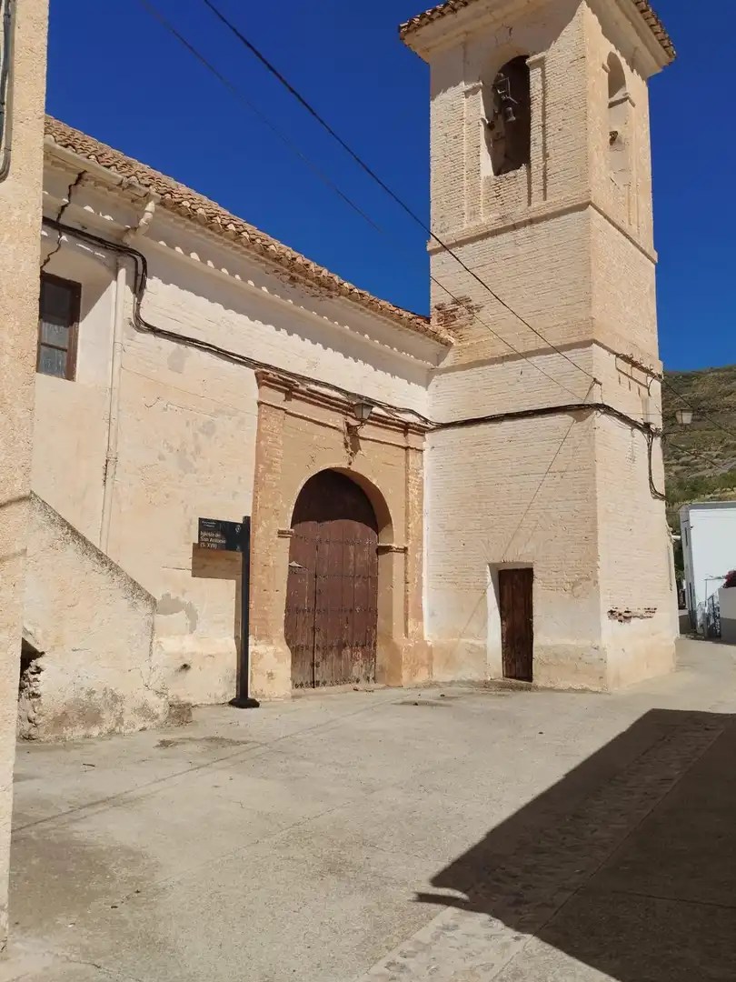 Casa rústica amb terrassa en venda a Calle CEMENTERIO, imagen 48