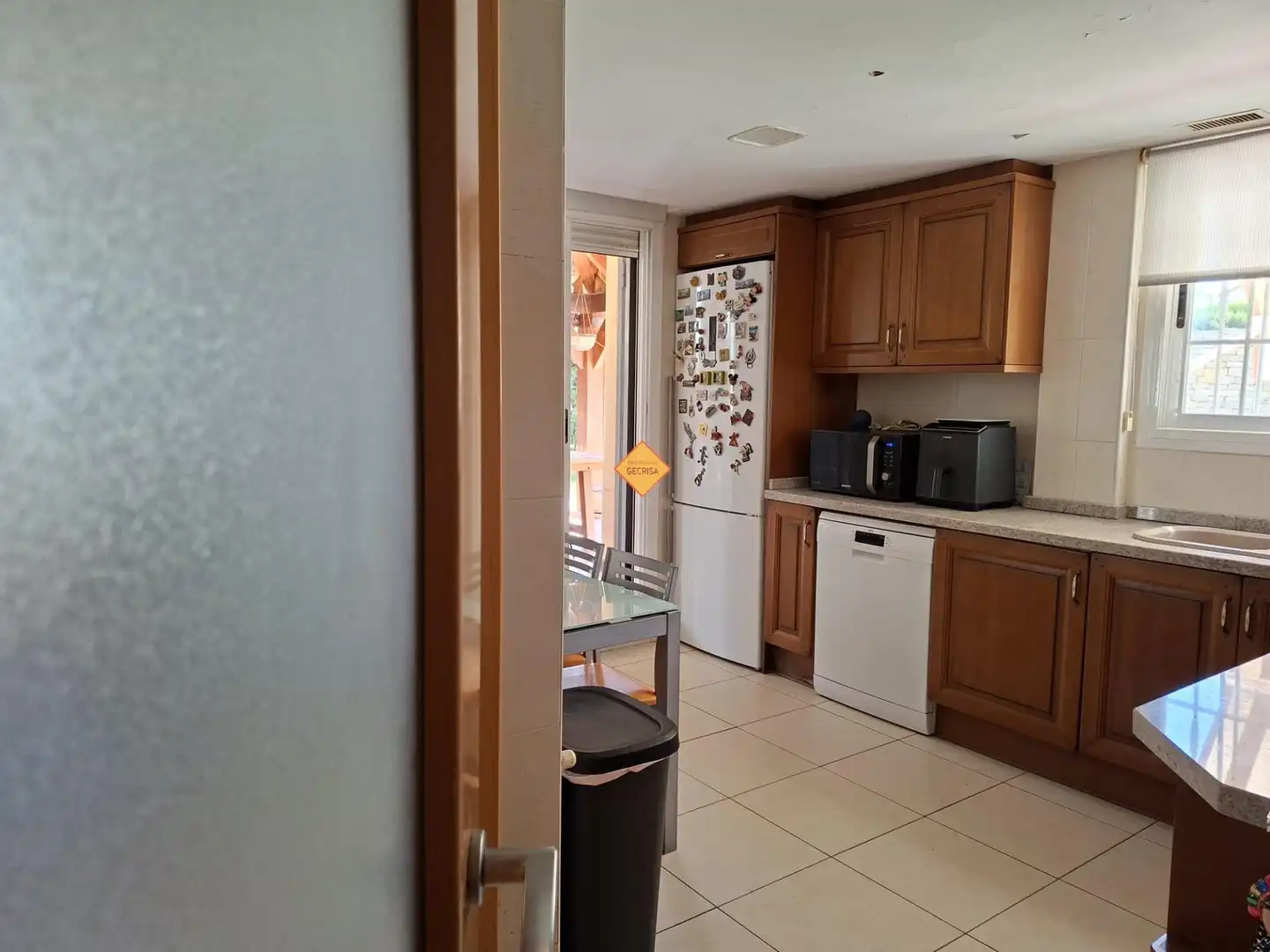 Cocina de Casa o chalet en venta en Paterna con Aire acondicionado, Calefacción y Jardín privado