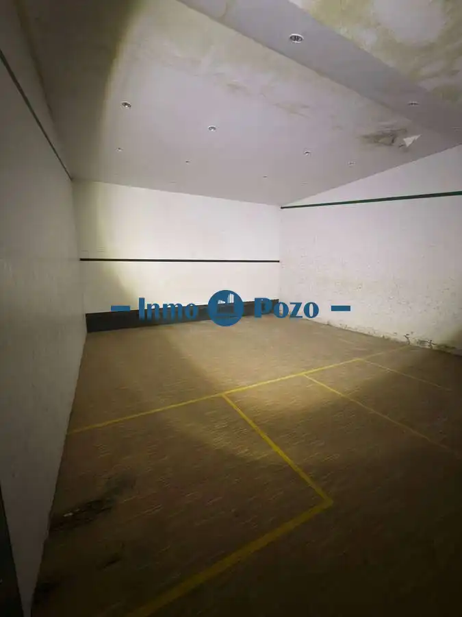 Local en venta en Aljucén