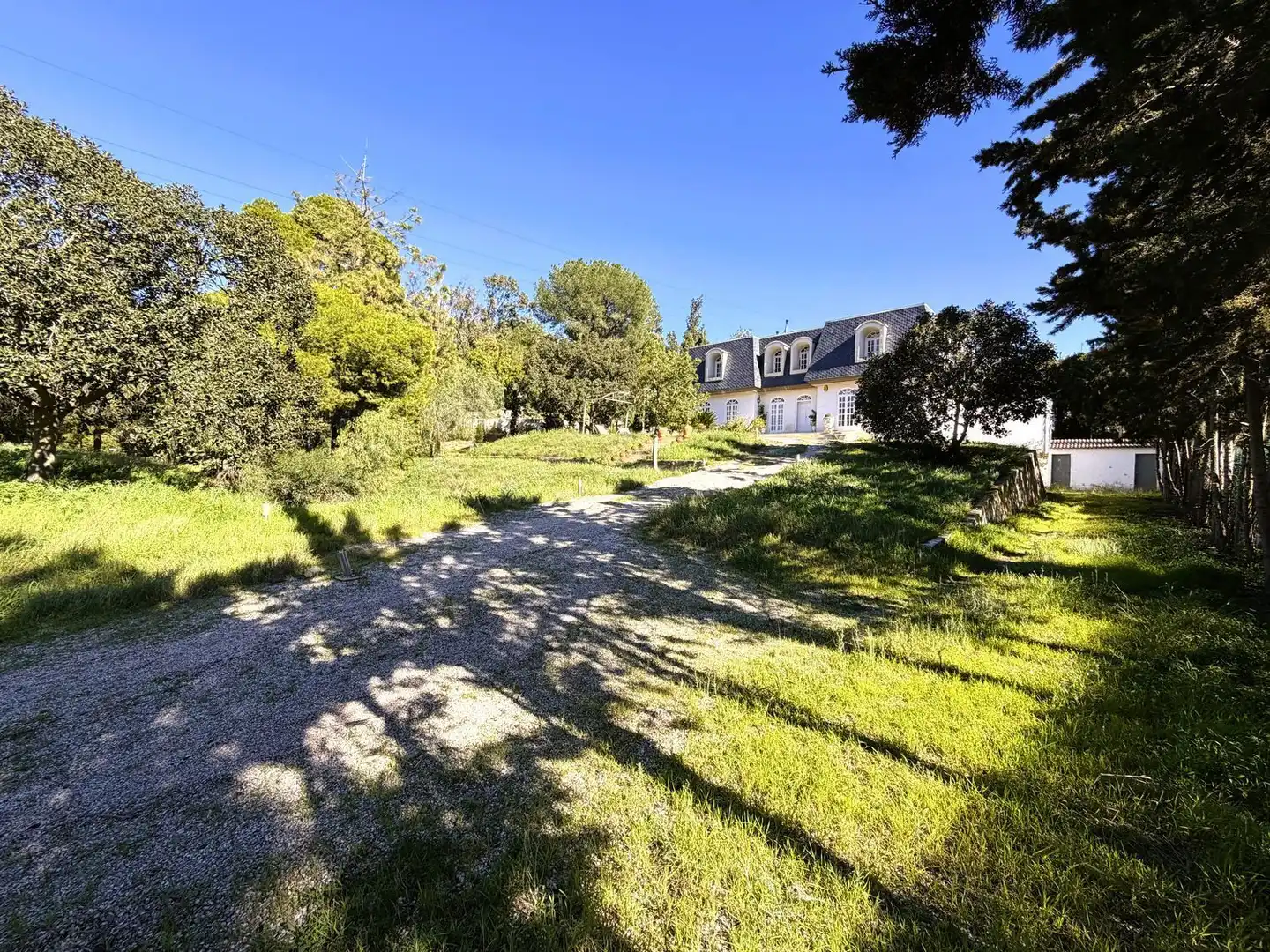 Villa con giardino in vendita a Calle Jerez 8, imagen 3
