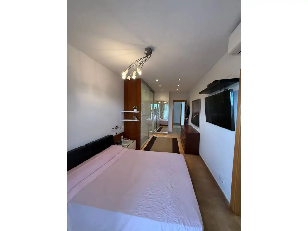 Casa aparellada amb piscina en venda a Montornès del Vallès, imagen 17